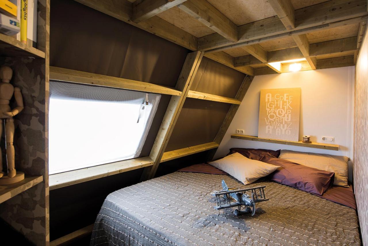 Mobile Homes Camping Santa Marina, Lanterna Tar-Vabriga Екстер'єр фото The bedroom