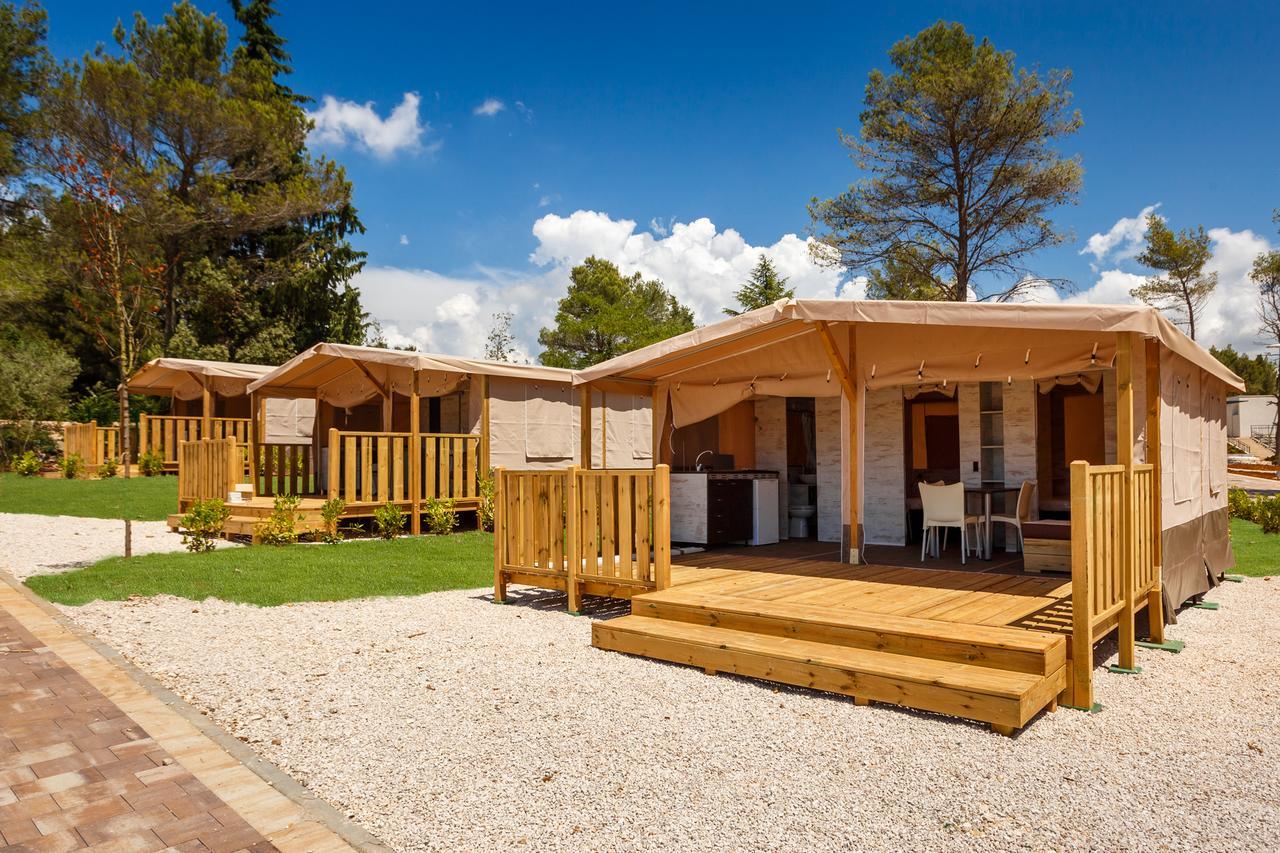 Mobile Homes Camping Santa Marina, Lanterna Tar-Vabriga Екстер'єр фото