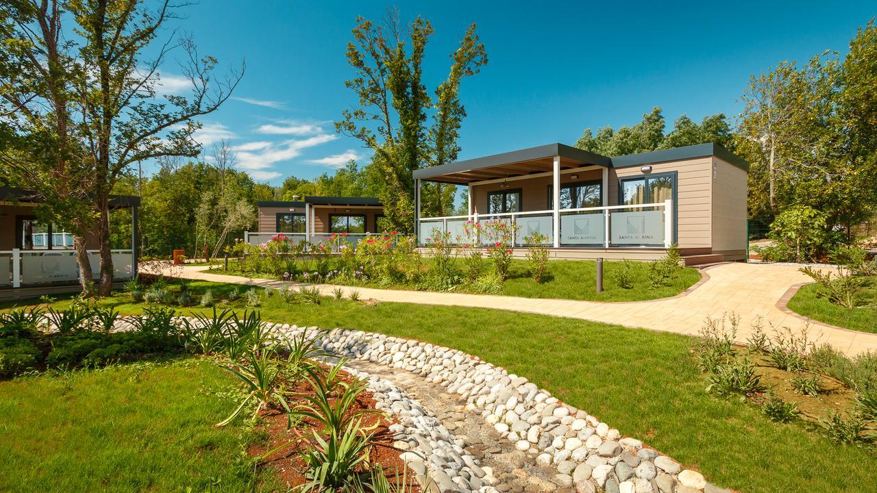 Mobile Homes Camping Santa Marina, Lanterna Tar-Vabriga Екстер'єр фото Campsite in France