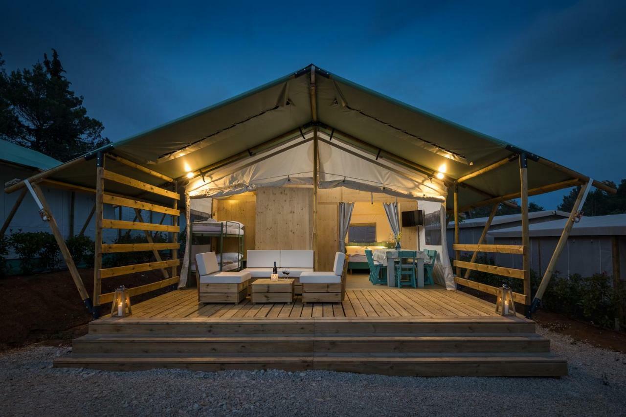 Mobile Homes Camping Santa Marina, Lanterna Tar-Vabriga Екстер'єр фото Eco-tent